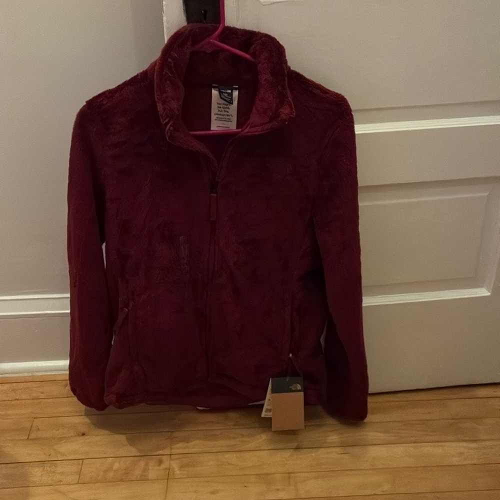 NWT The North Face Sherpa jacket (small)